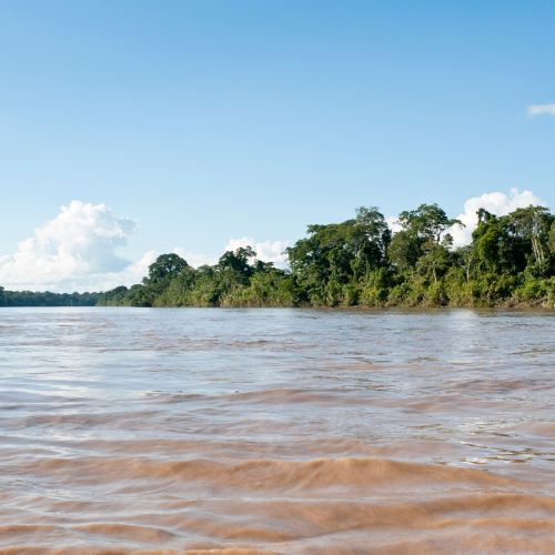 Canva Bilder für Otto Tours Bolivien Amazonas